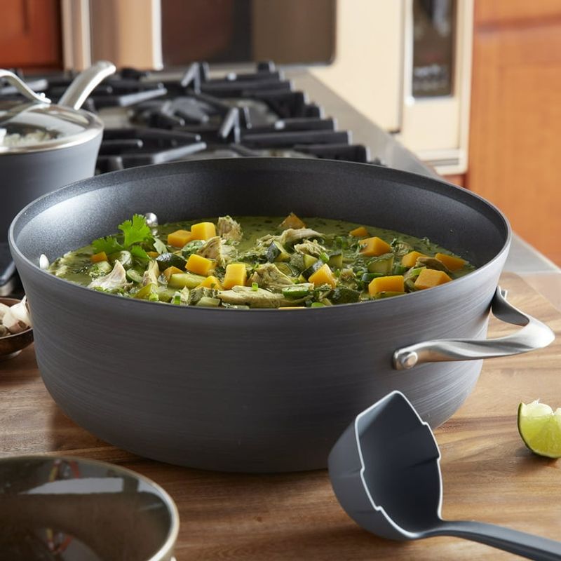 Calphalon Contemporary Nonstick Dutch Oven