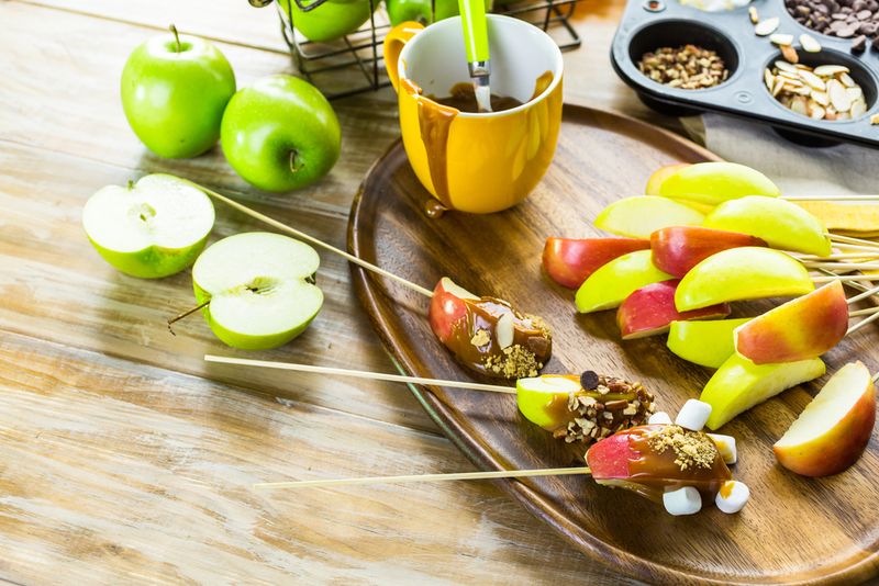 Caramel-Dipped Apple Slices