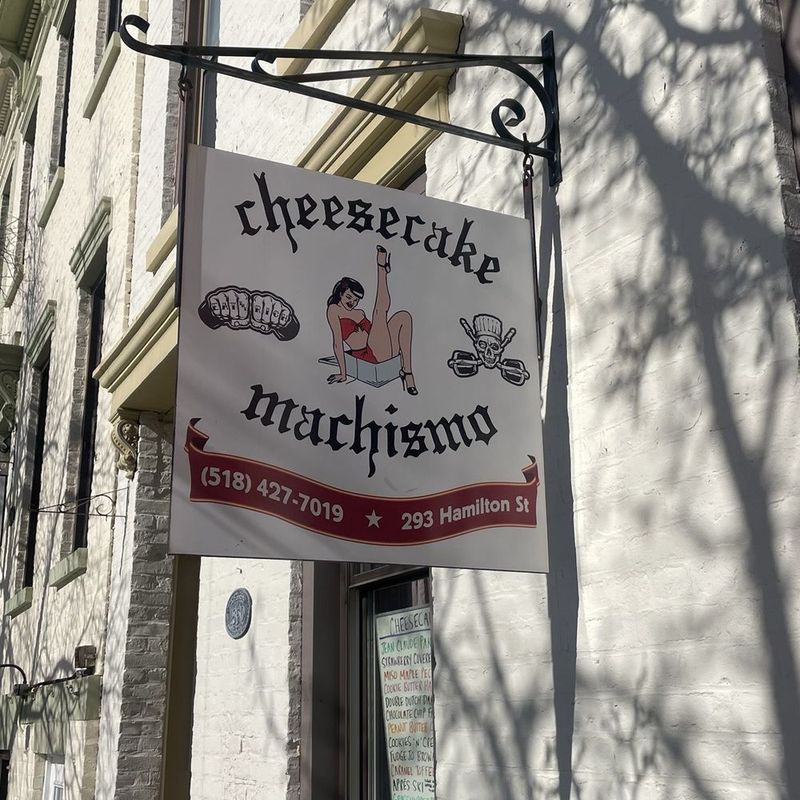 Cheesecake Machismo
