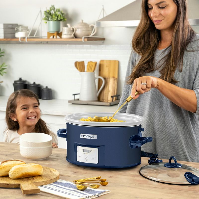 Crock-Pot 7-Qt Programmable Cook & Carry