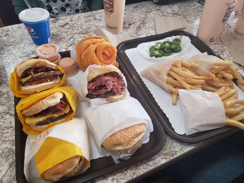 Crown Burgers