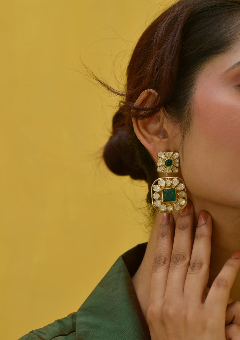 Emerald Green: Nature's Gift for Mature Skin