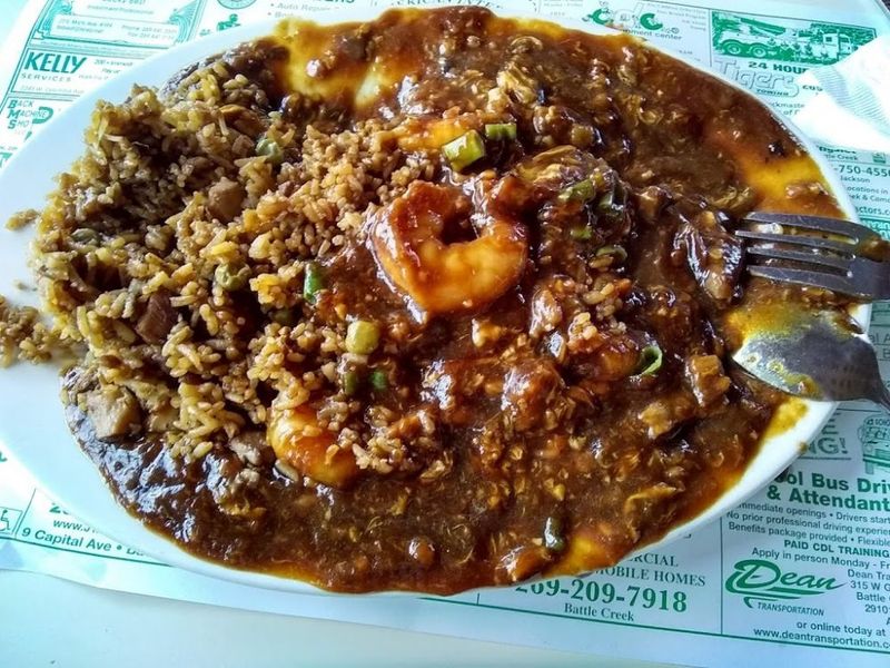 Golden Dragon: Where Pupu Platters Never Went Out of Style