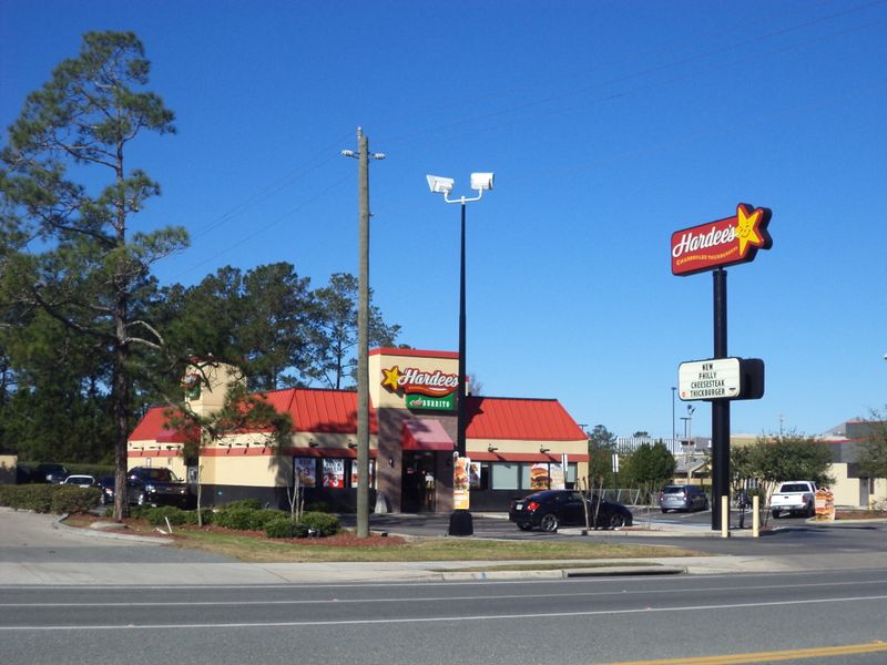 Hardee's - Carolina's Original Fast Food Pioneer