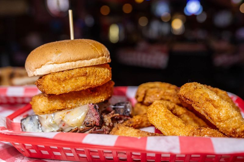 Hayward's Pit Bar B Que's Old-School Approach