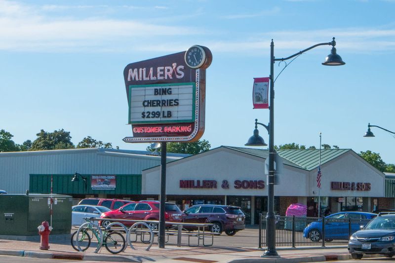 Miller's Grocery