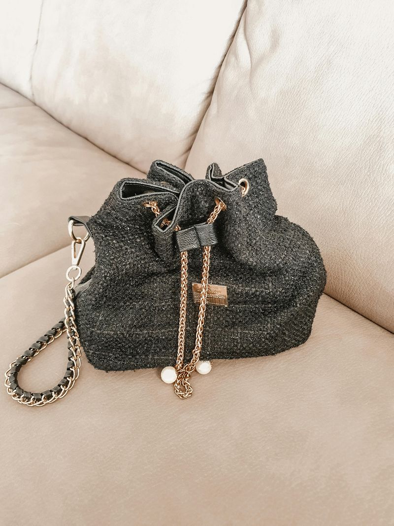 Minimalist Bucket Bag