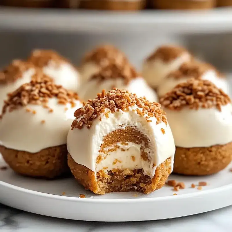 No-Bake Pumpkin Cheesecake Balls