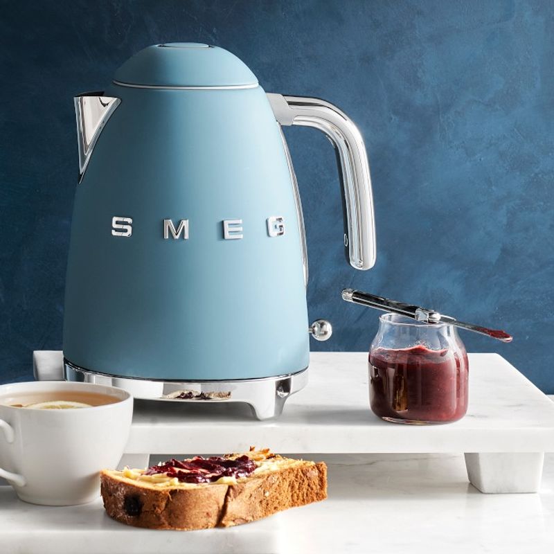 Pastel Retro Electric Kettle