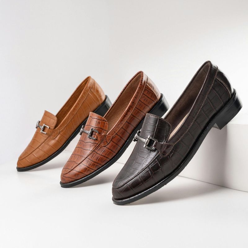 Prioritize Excellent Footwear