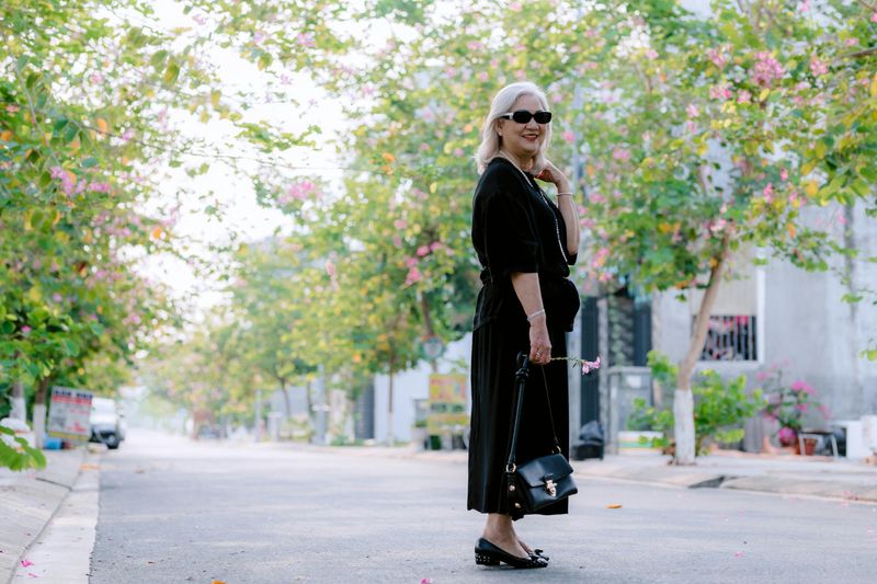 Relying on All-Black Everything