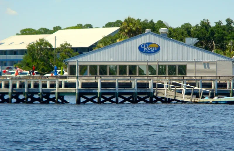 Roy's Restaurant – Steinhatchee