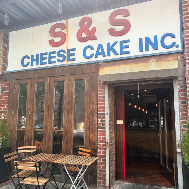 S&S Cheesecake