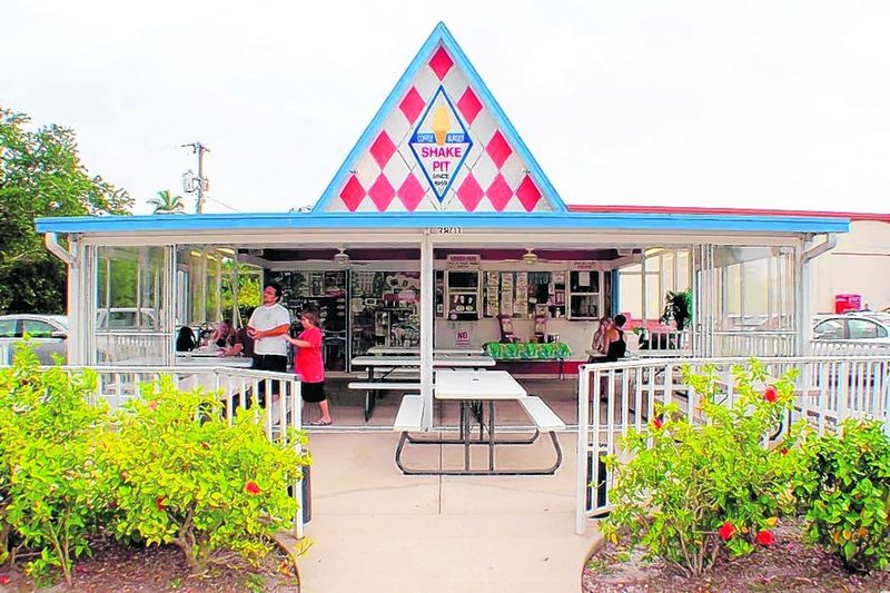 Shake Pit – Bradenton
