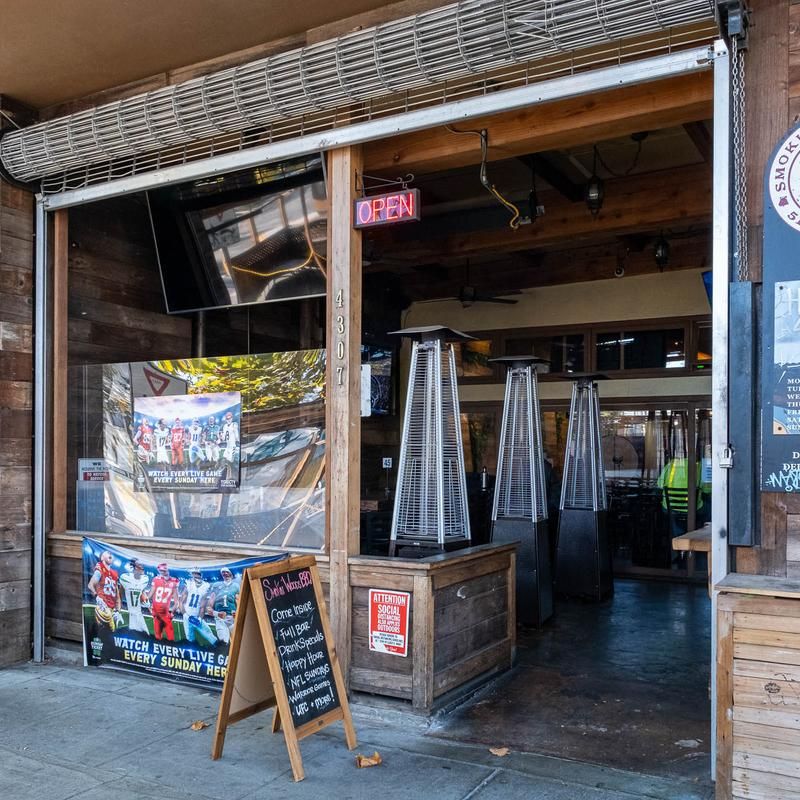 Smokin' Woods BBQ: Oakland's Soul Food Sensation