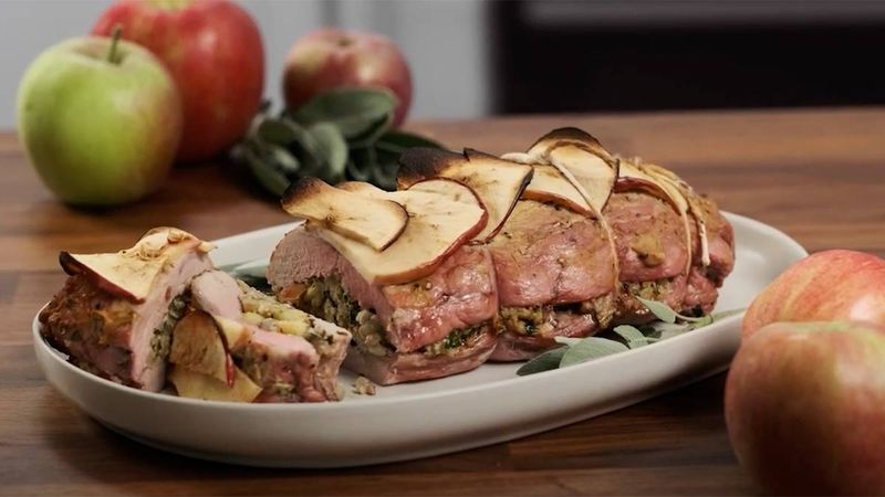 Speedy Apple-Stuffed Pork Tenderloin