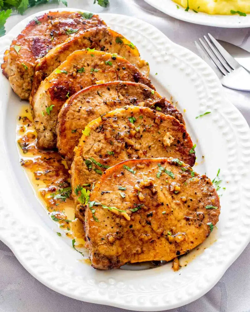 Tangy Apple-Glazed Pork Chops