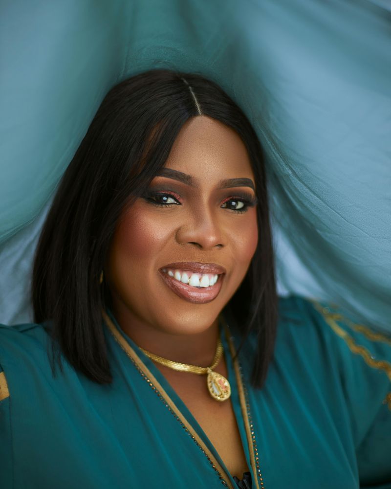 Teal: The Versatile Shade That Enhances Your Natural Glow