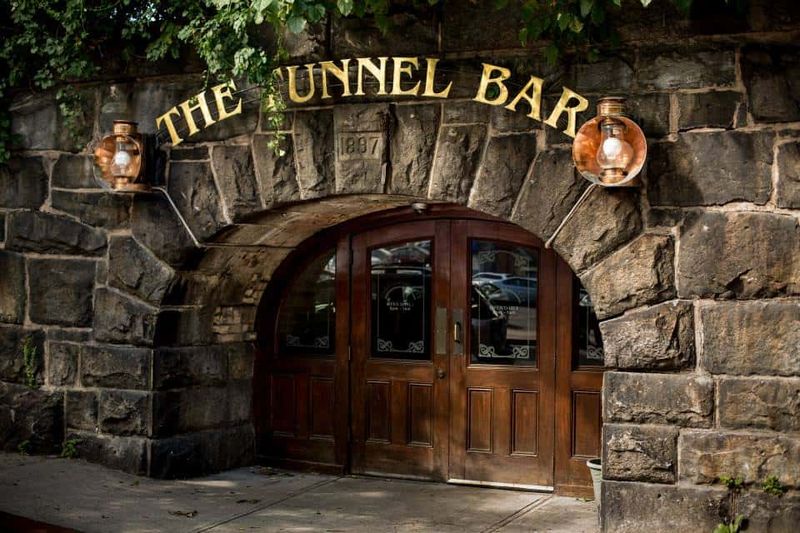 The Tunnel Bar (Northampton)