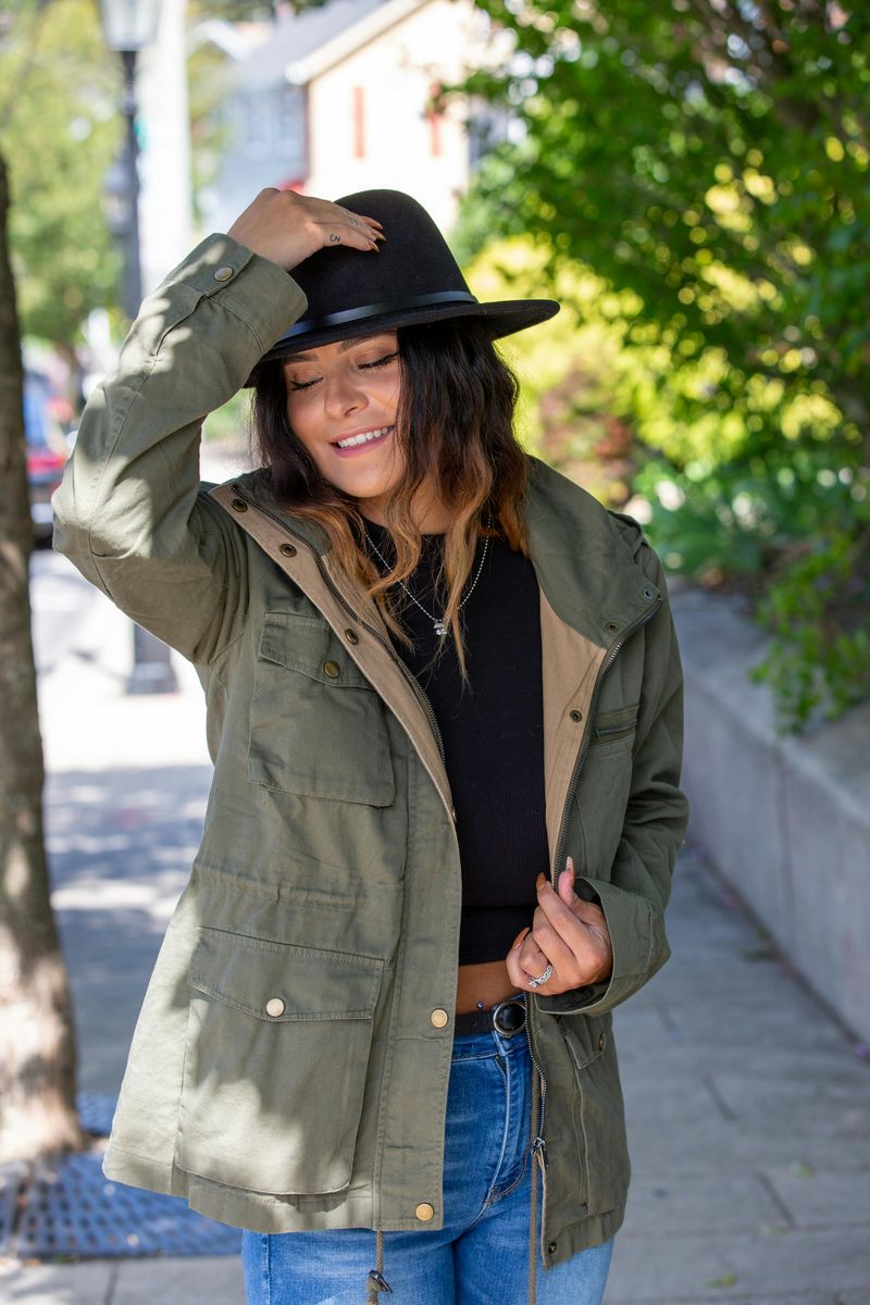 Utility Jacket: Practical Chic