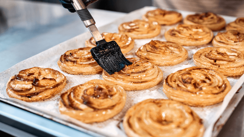 Versatile Pastry Brush
