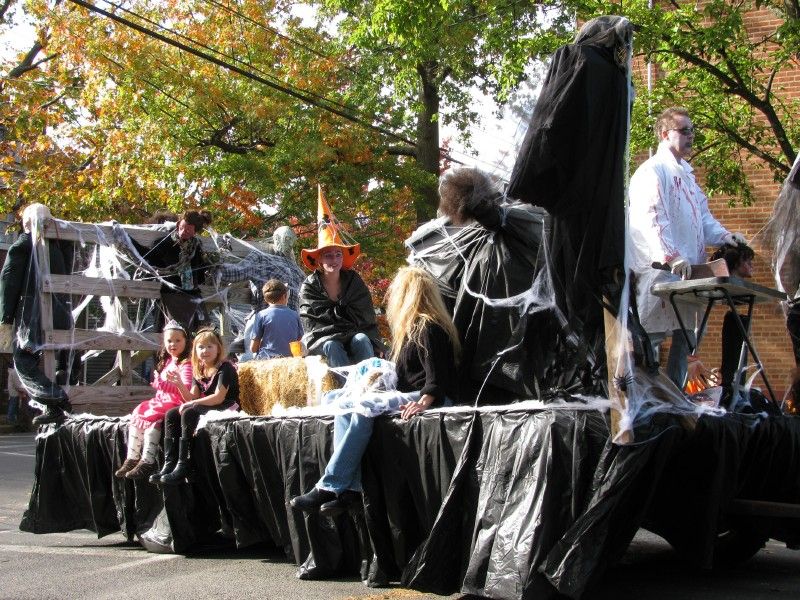 Bordentown Halloween Parade