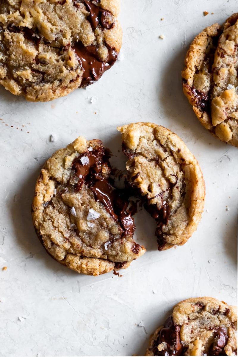 Classic Chocolate Chip Cookie (Chewy)