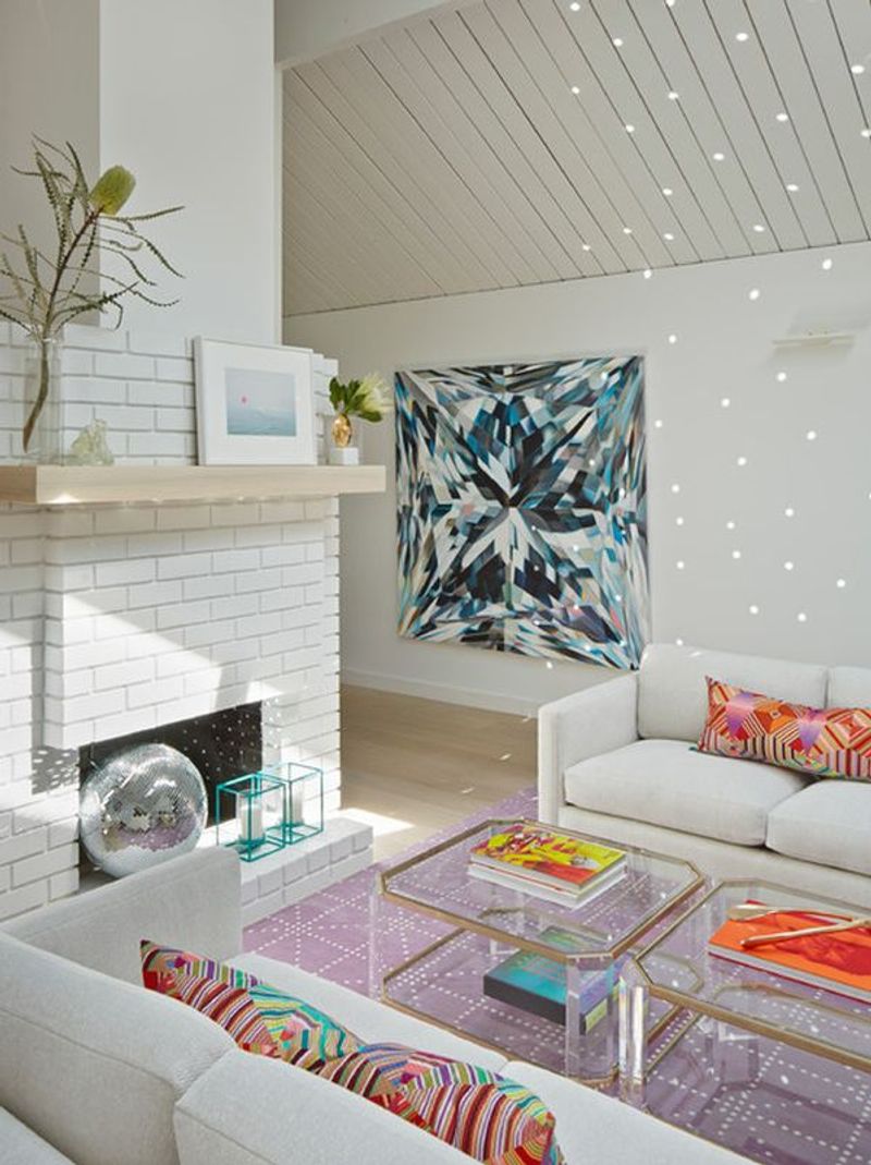 Clear Furniture Opens Sightlines