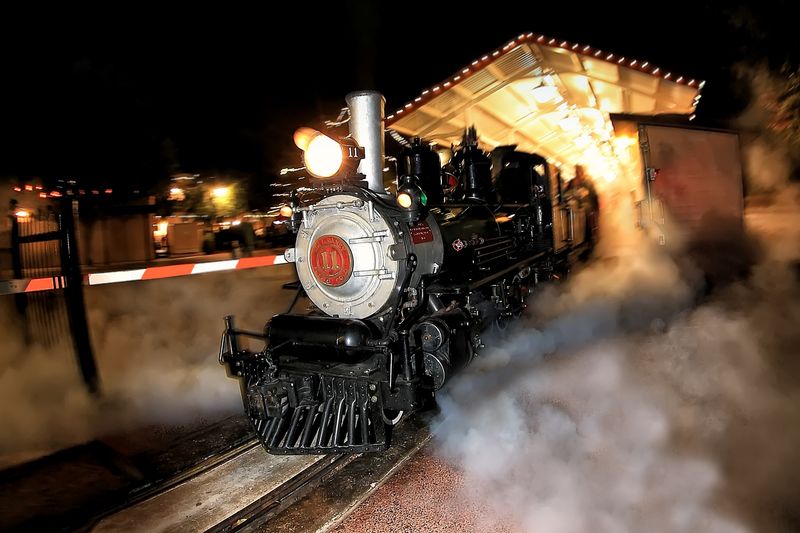 Halloween Spook-Track-Ula