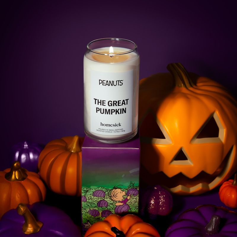 Homesick Halloween Candle