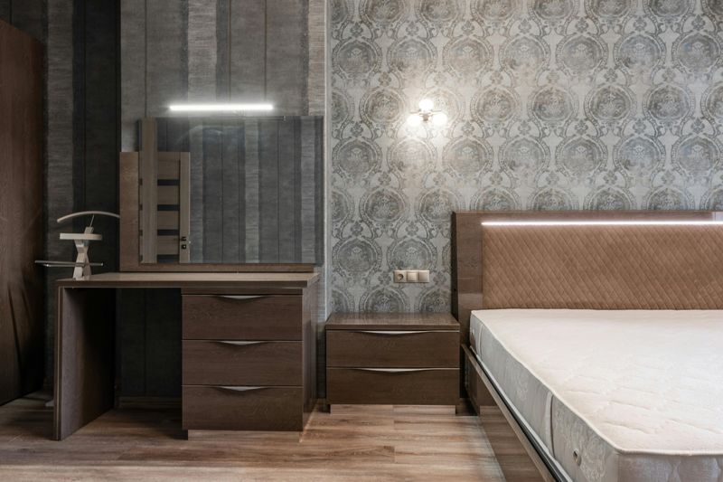 Lightly Patterned Wallpaper