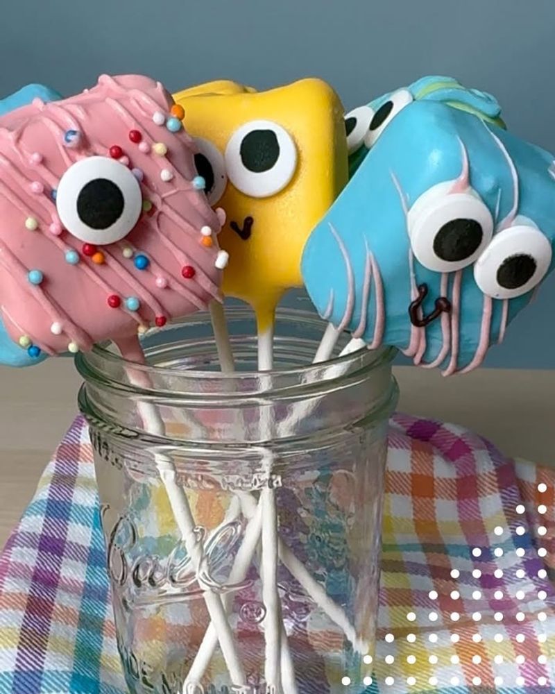 Monster Marshmallow Pops
