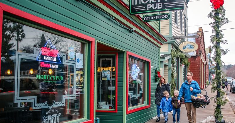 Morty’s Pub — Bayfield