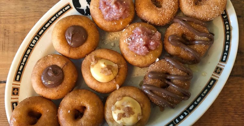Pips Original Donuts Pumpkin Chai Spice Minis