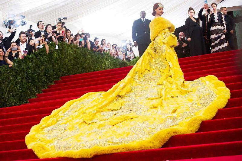 Rihanna's Yellow Guo Pei Gown — Met Gala (2015)