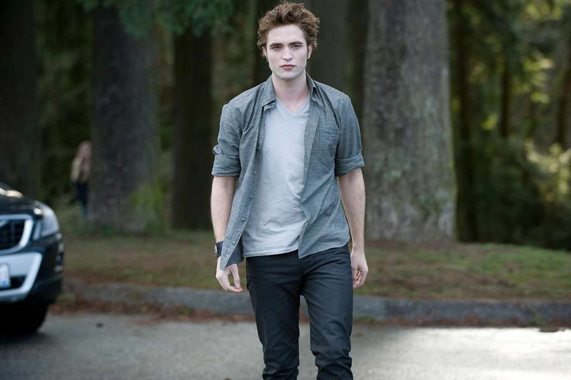 Robert Pattinson - Edward Cullen in Twilight