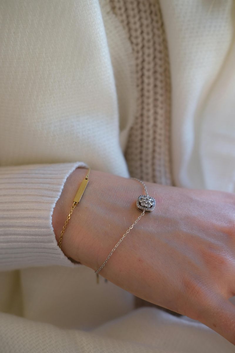 Simple Gold or Silver Jewelry