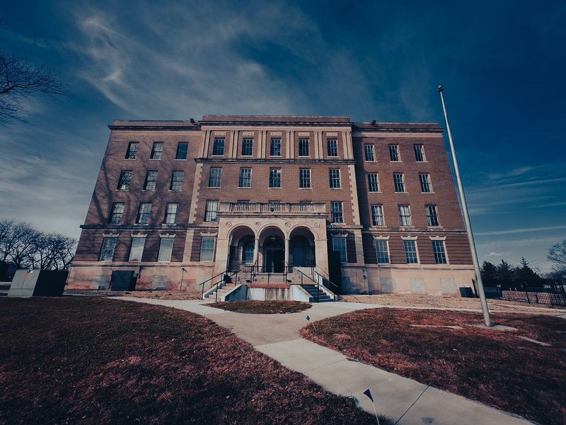 Southeast Michigan Historic Haunts & Urban Shadows Tour