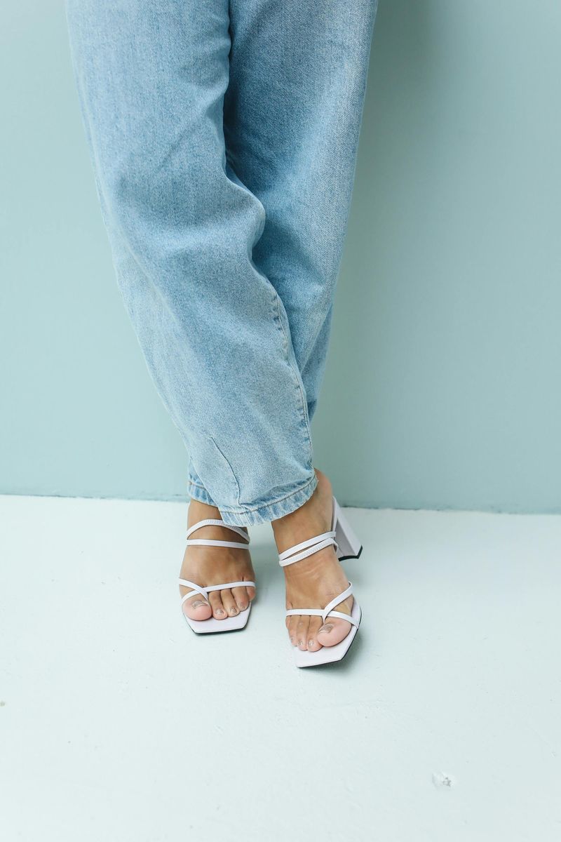 Straight-Leg Jeans