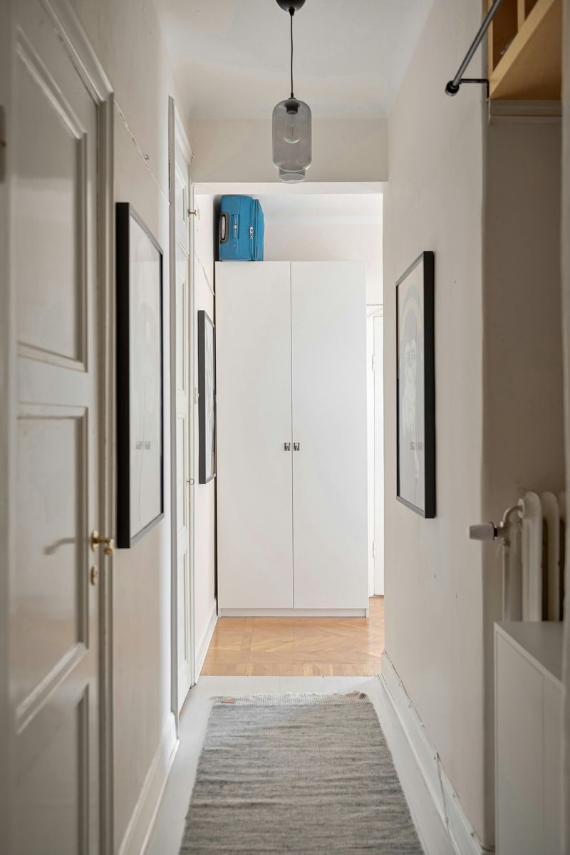 Strategic Runner Rug to Guide Movement