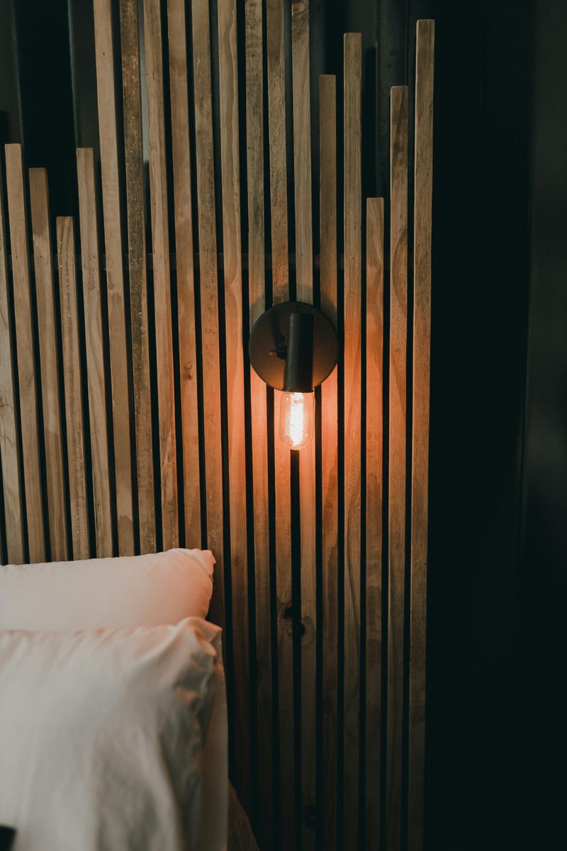 Vertical or Horizontal Wood Slats