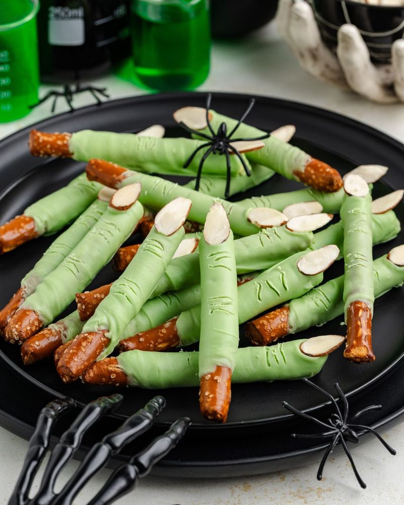Witch-Finger Pretzel Rods