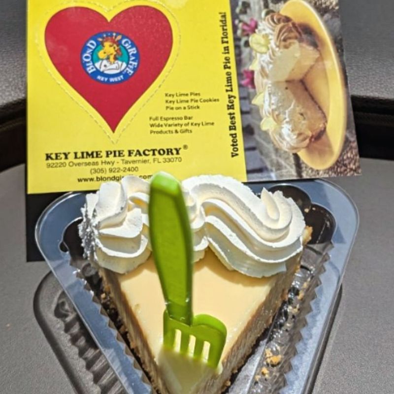 Blond Giraffe Key Lime Pie Factory – Tavernier