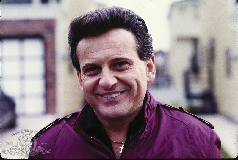Joe Pesci — 5'4