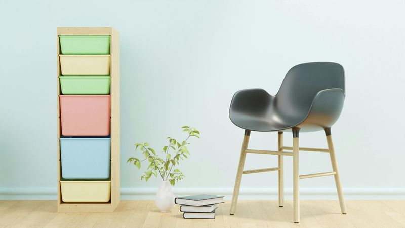 Keep the Space Decluttered