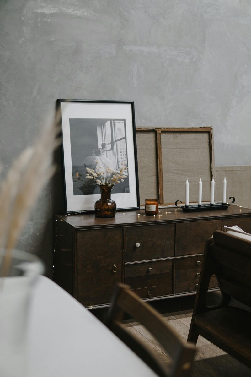 Mix Vintage Finds With Modern Pieces