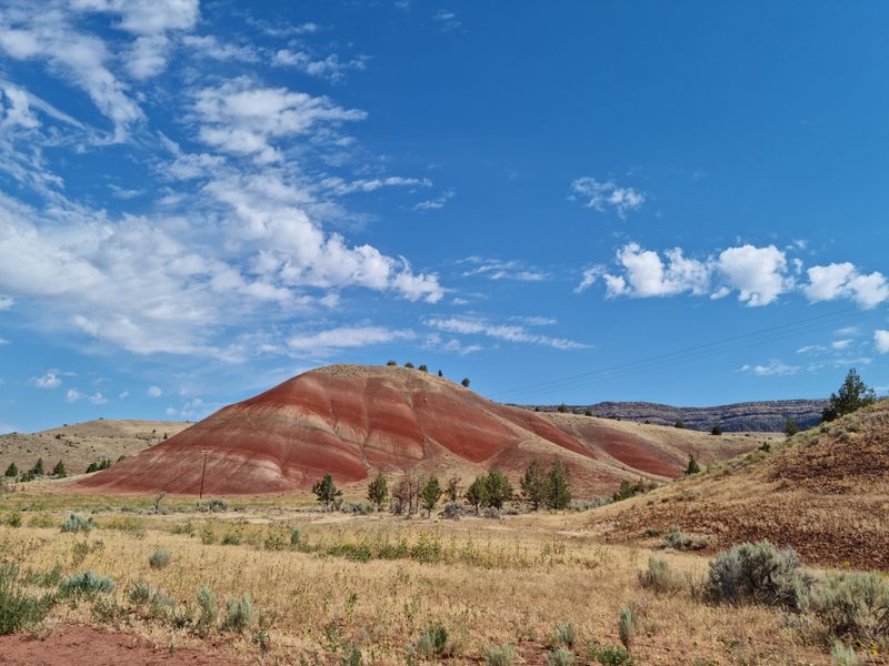 Painted Hills (John Day Fossil Beds)