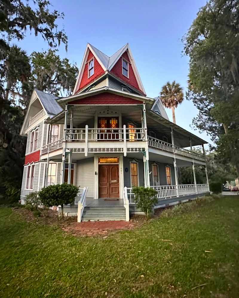 The May-Stringer House – Brooksville