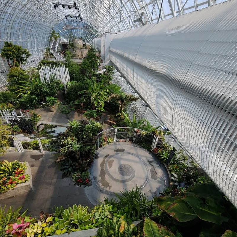 The Myriad Botanical Gardens Crystal Bridge – Oklahoma City