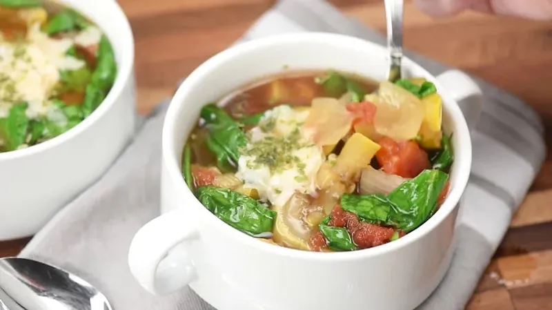 Dump-and-Go Crockpot Vegetable Soup